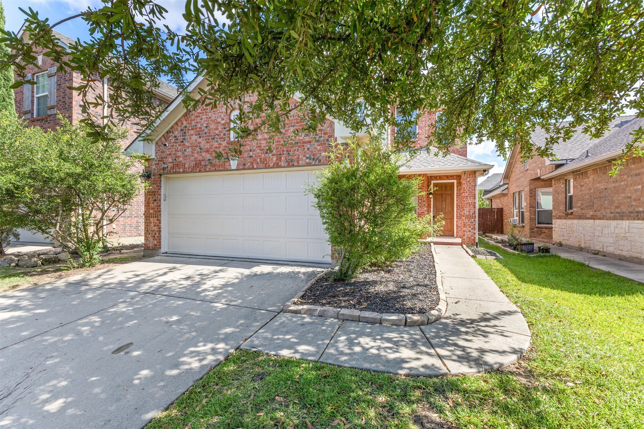 15920 Alvarado Drive – photo 3