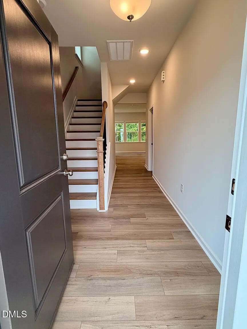 215 Broomside Avenue – photo 3