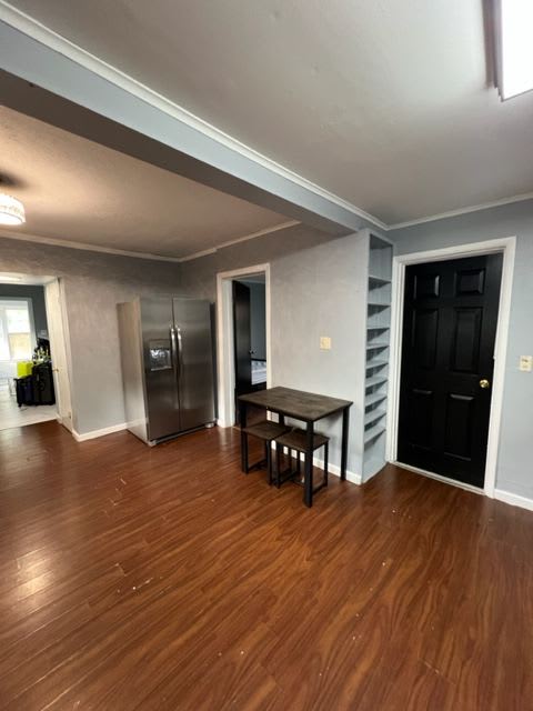 1112 East Colvin Street – photo 3