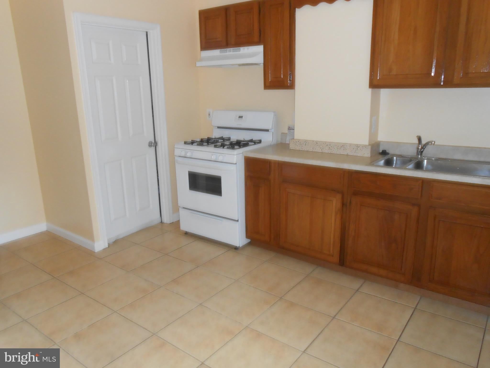 1510 8TH Street NW – photo 5