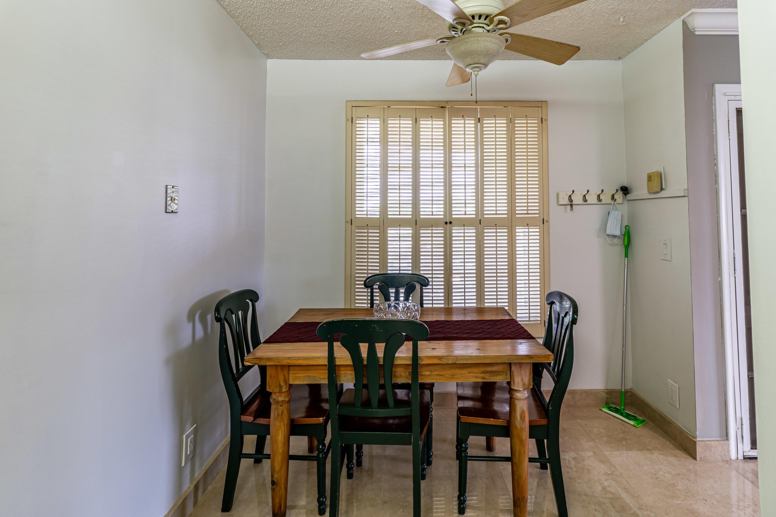 2460 Juniper Drive – photo 5