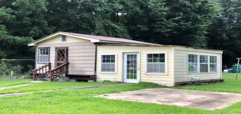 204 Livingston Rd Ne – photo 3