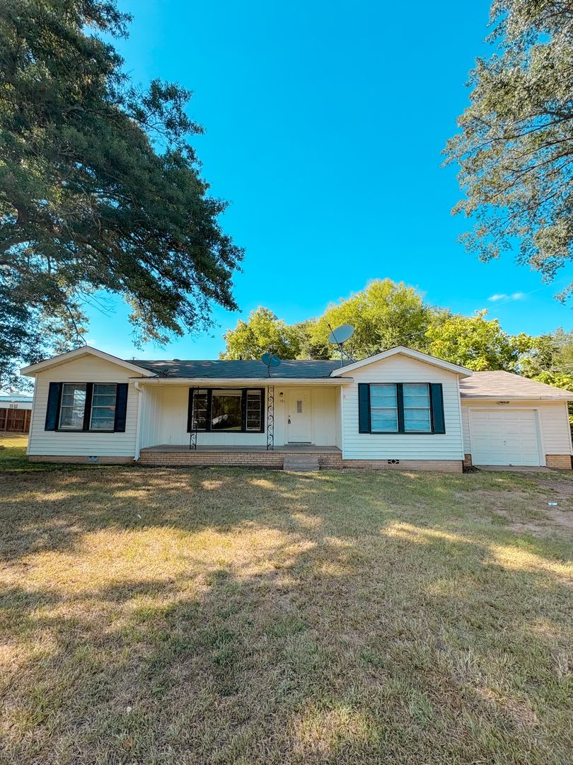 Cozy 4bedroom house in Pine Tree! – photo 1