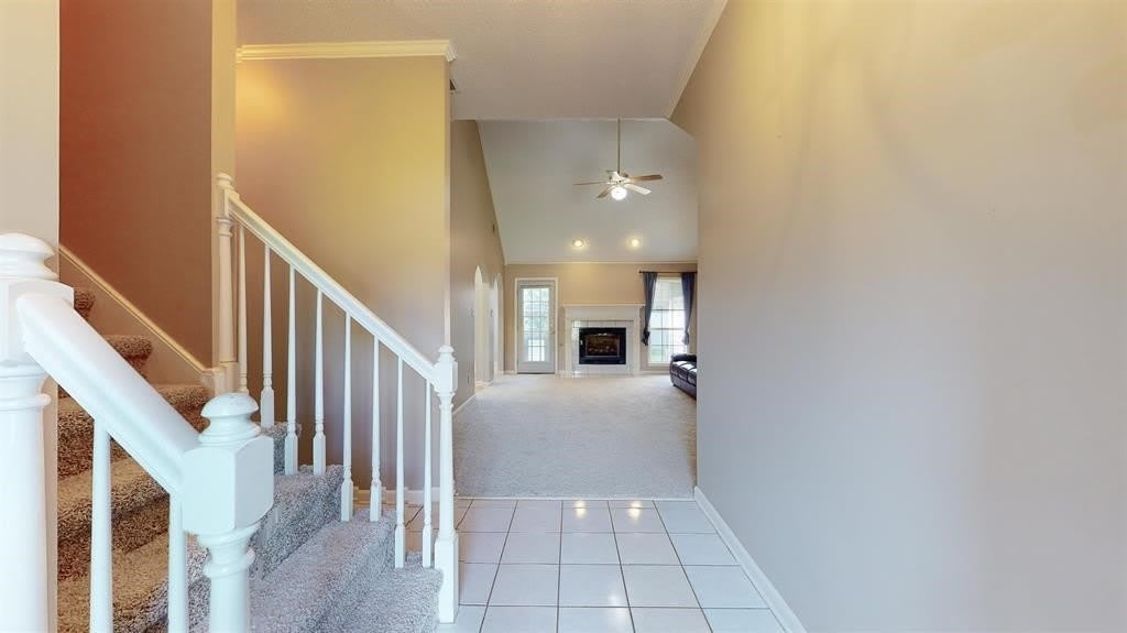 195 CROSS POINT Dr – photo 2
