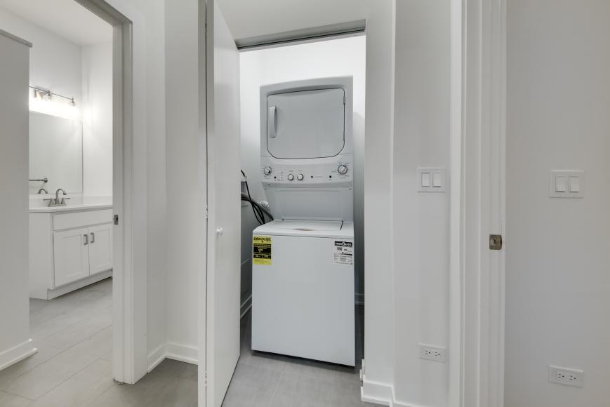 2026 N Damen – photo 3