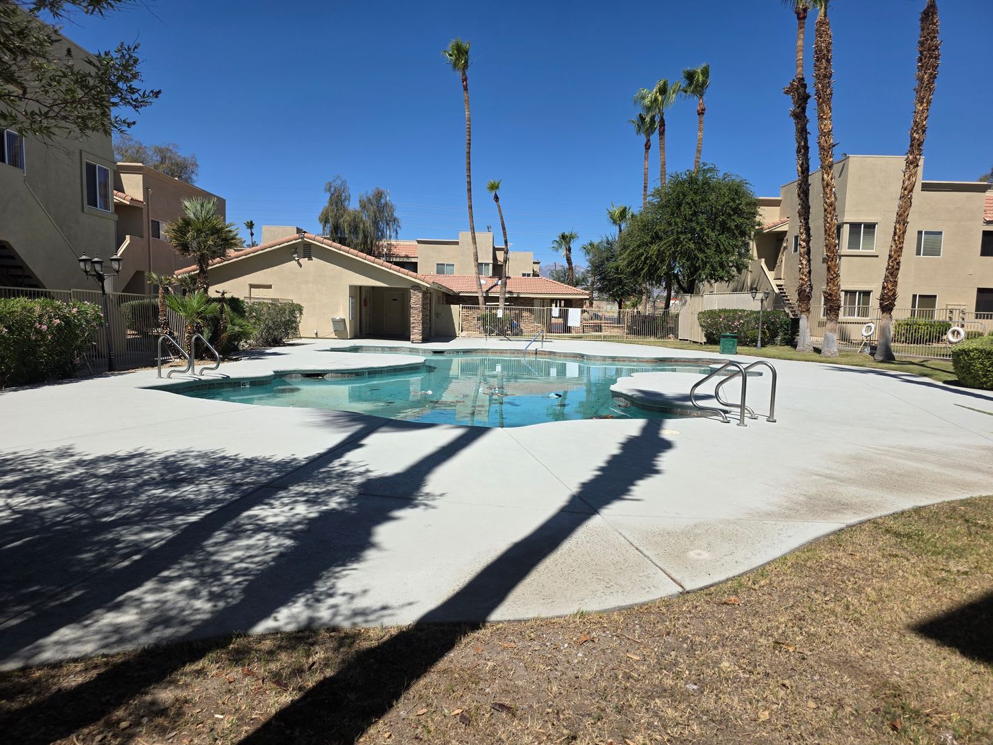 Affordable Two Bedroom Condo in a Great Location – photo 4