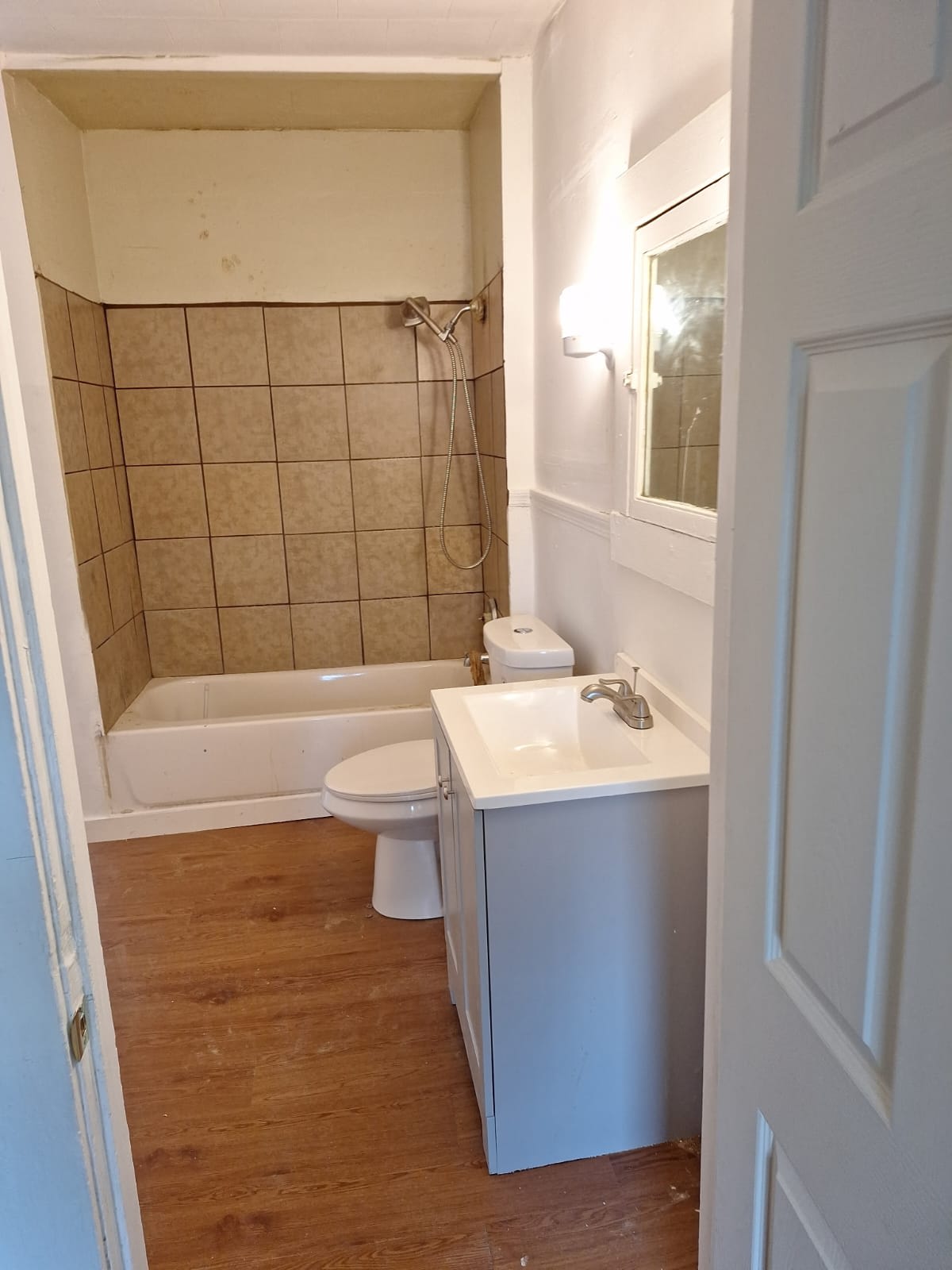 205 Beecher Street 3 – photo 2