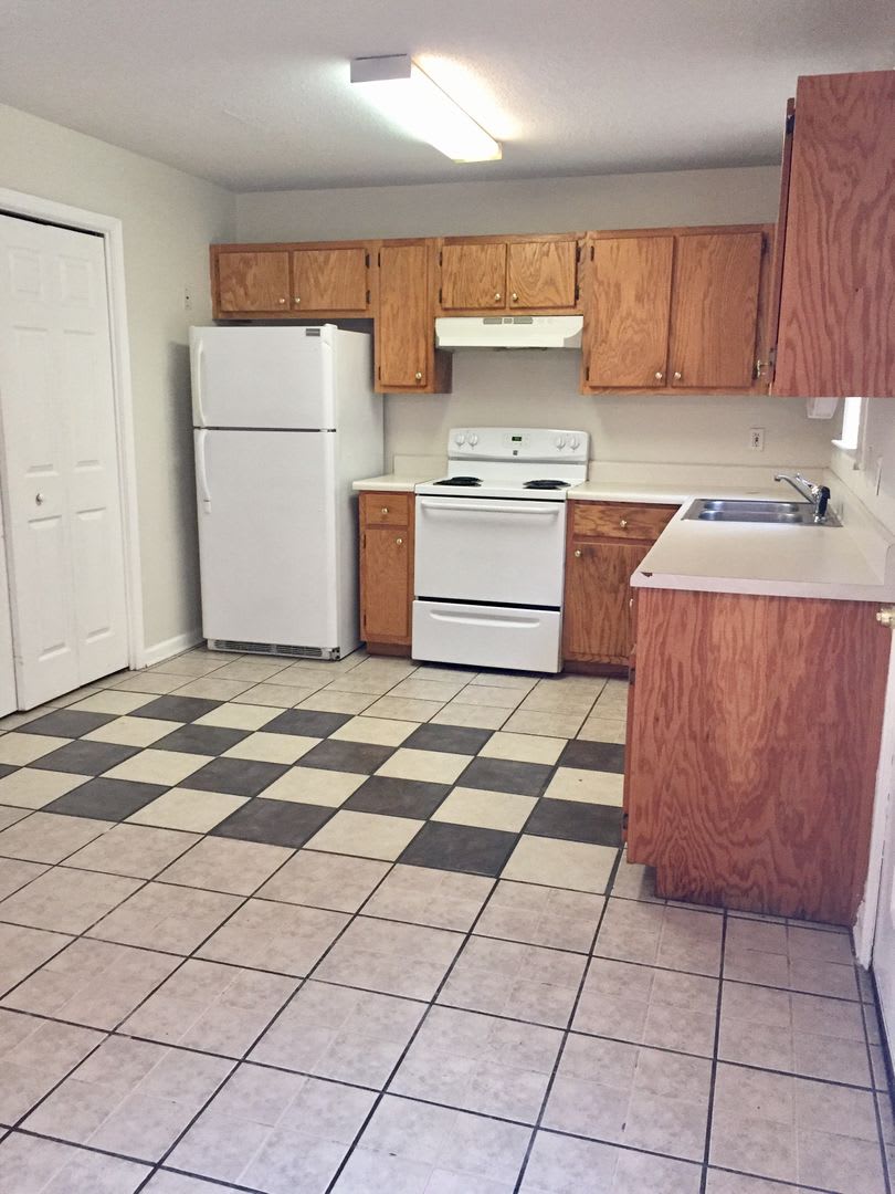 24 Dodd Blvd. Apt. C – photo 3