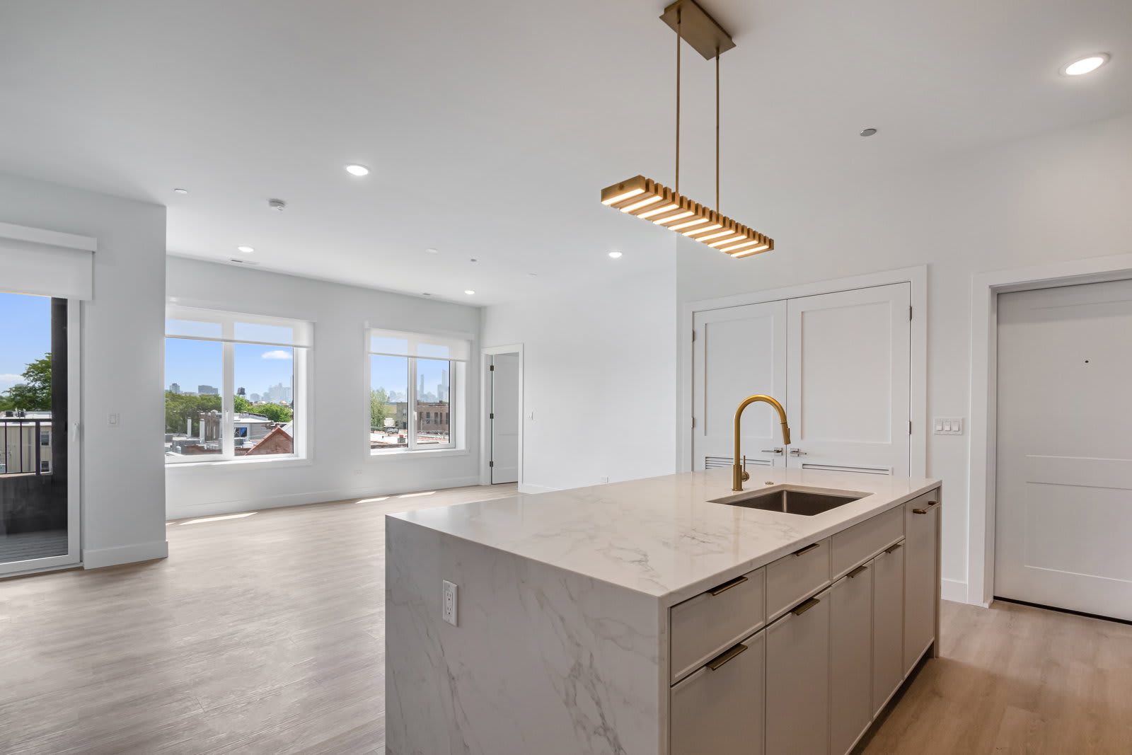 1628 North Damen Avenue – photo 3