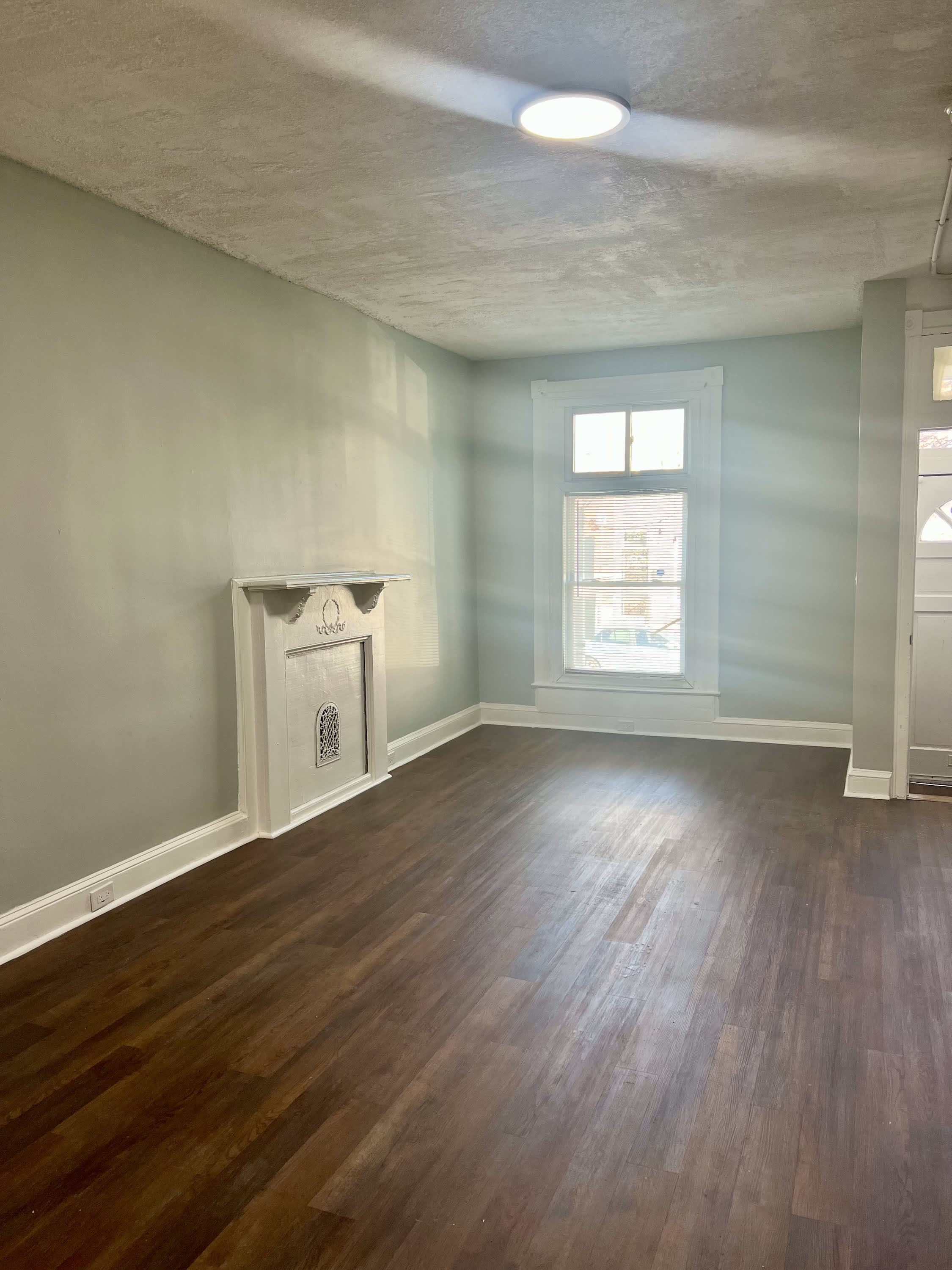 440 North Luzerne Avenue – photo 5