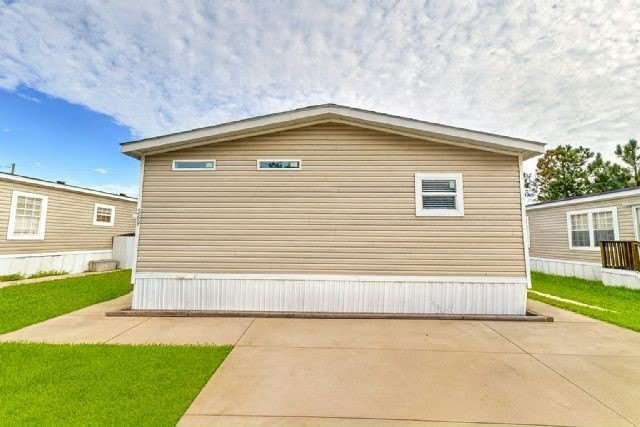 269 Barrow St – photo 1