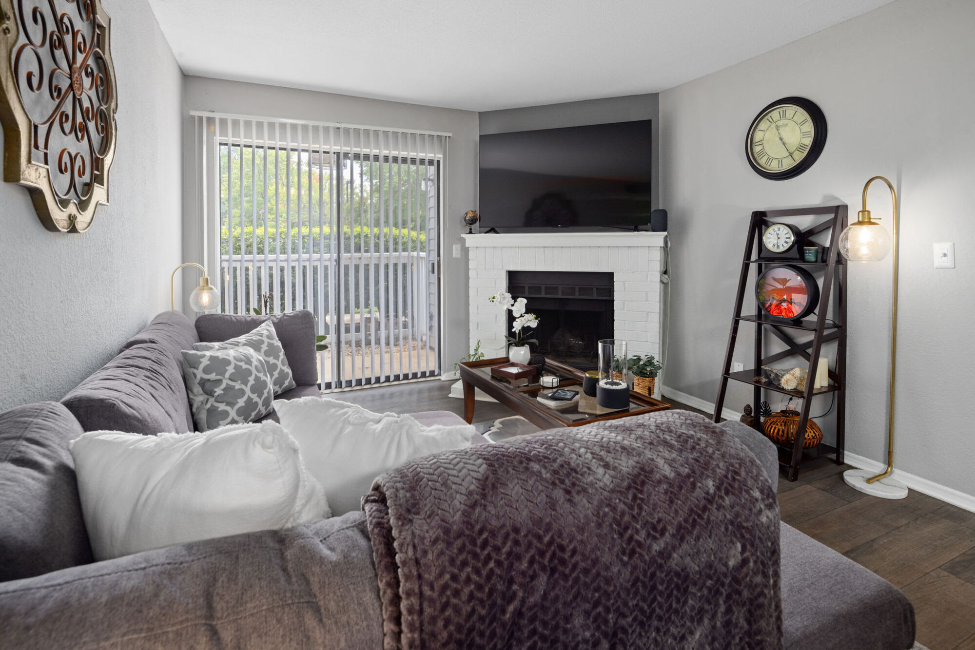 Duraleigh Woods Apartments – photo 3