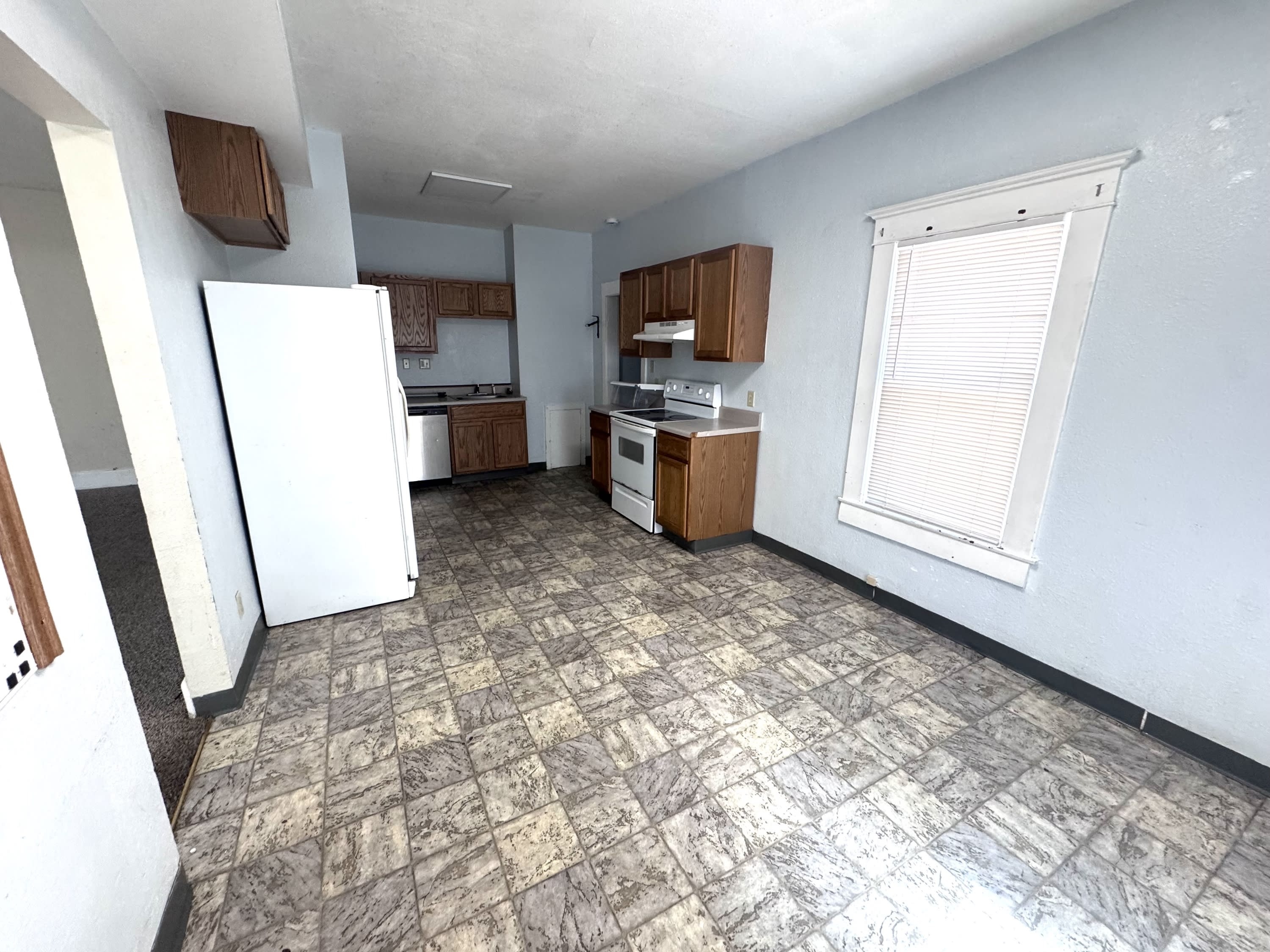505 West 7th Street – photo 1