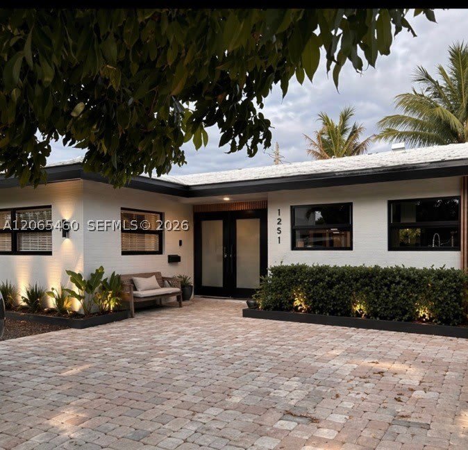 1251 SW 11th Ter – photo 1