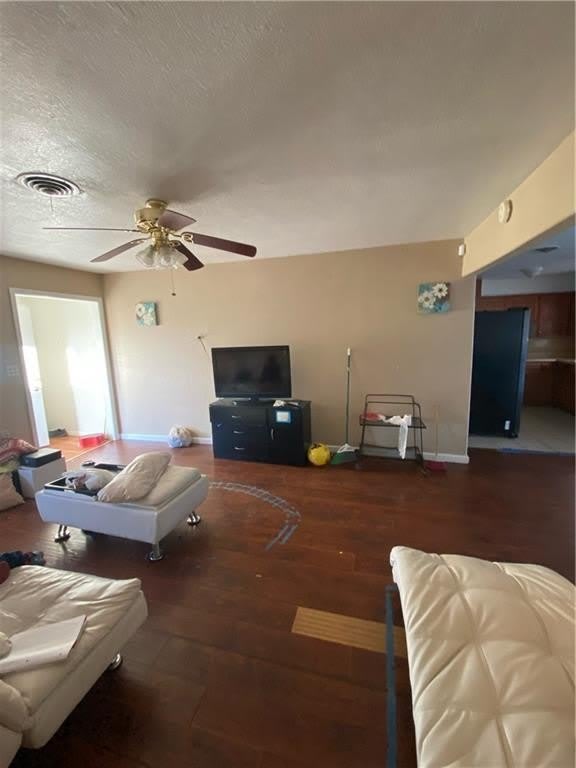 2733 SW 56th – photo 4