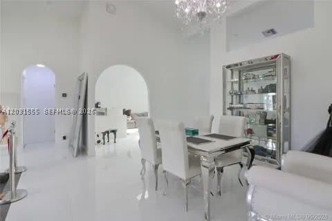 270 SE 7th St – photo 4
