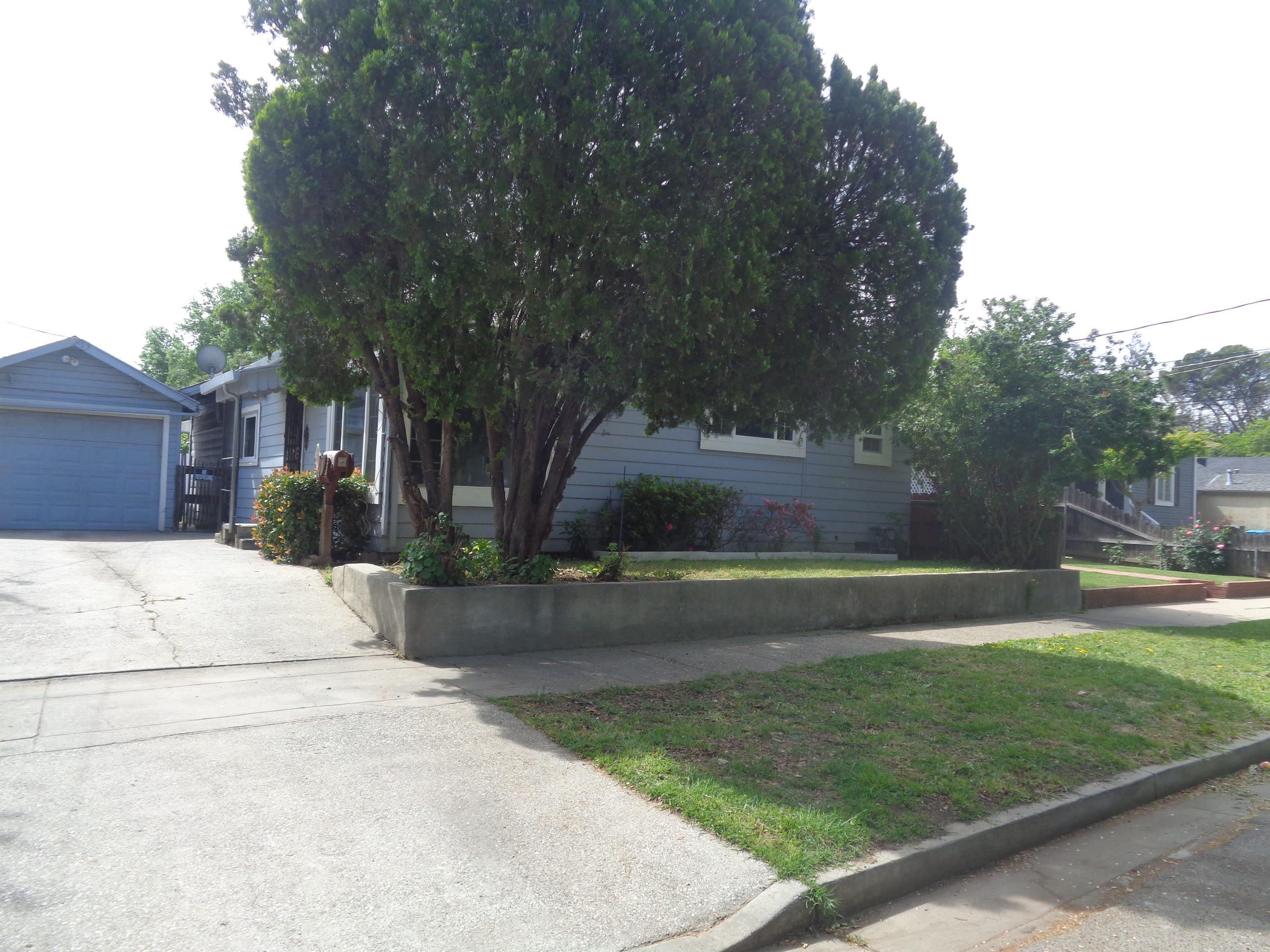 642 B Street – photo 1
