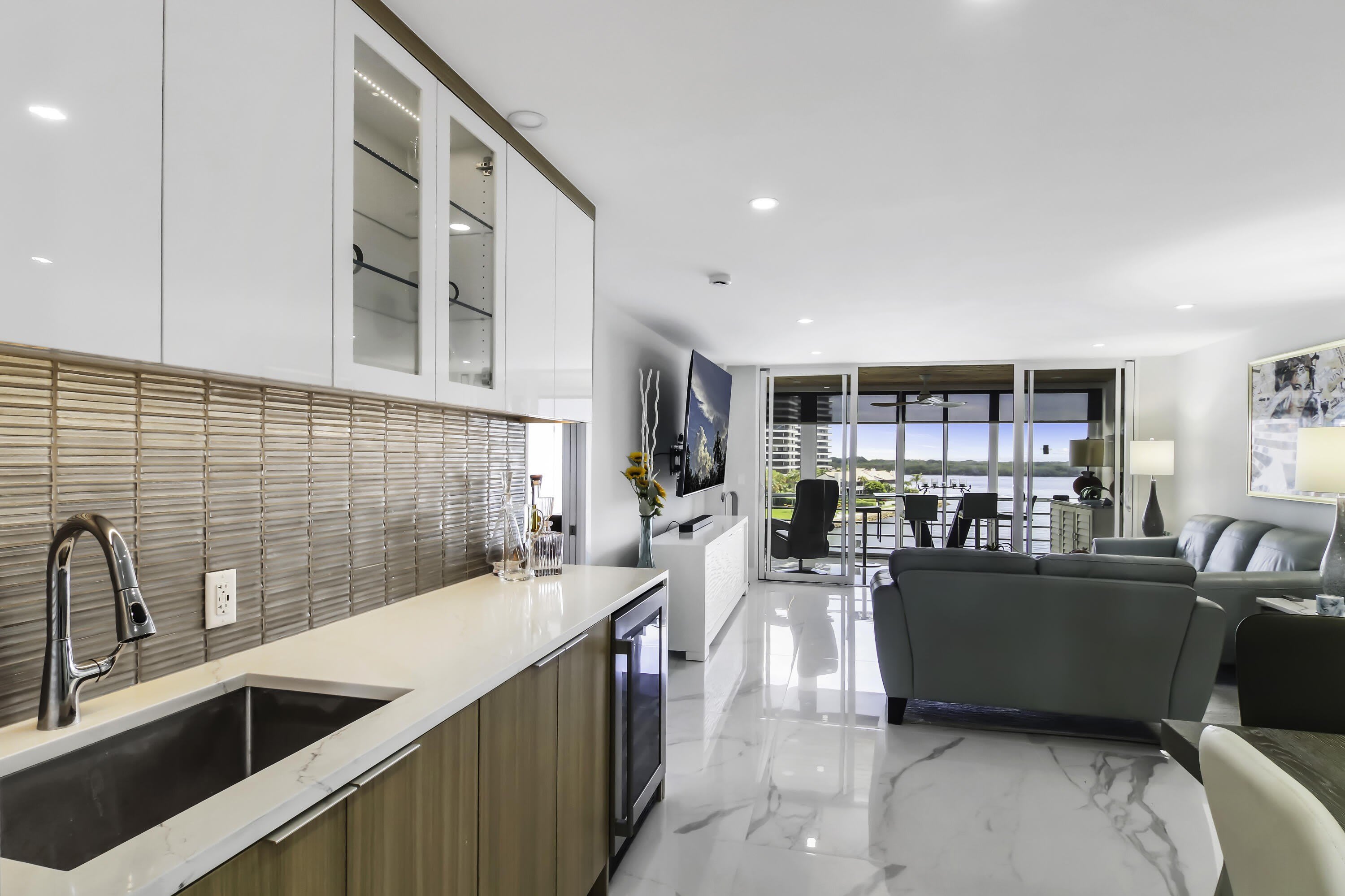 44 Yacht Club Drive – photo 2