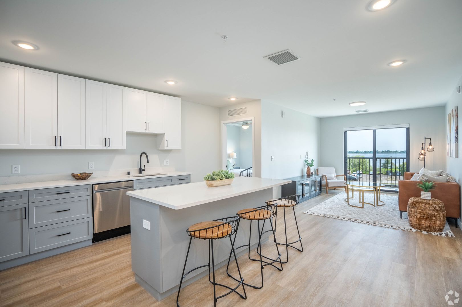 Bluewater Flats – photo 1