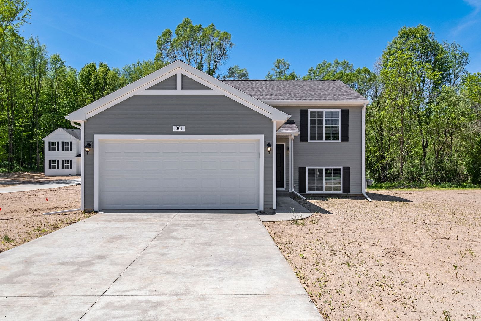 5659 Claremount Street – photo 1