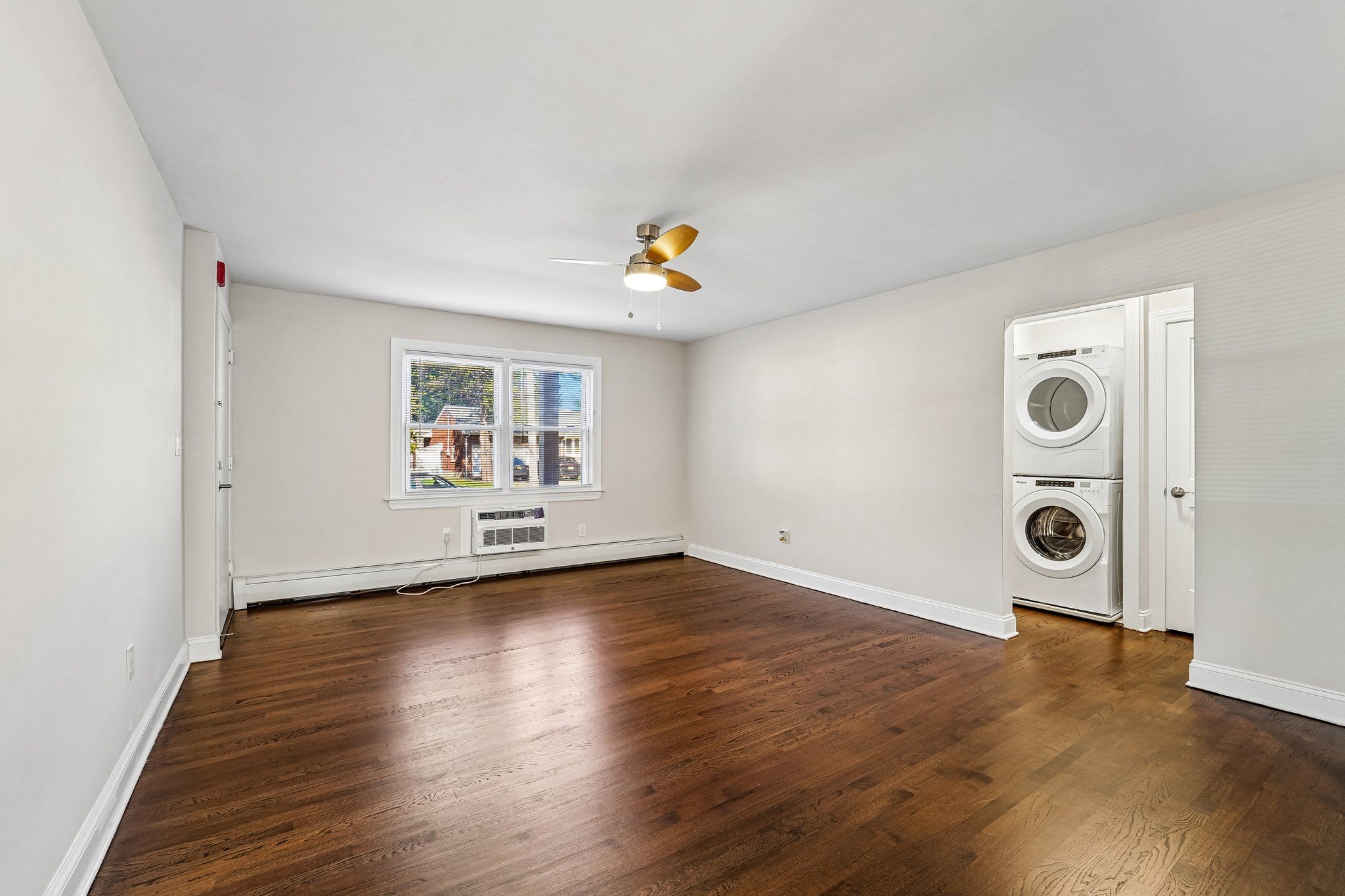 Sherwood Court – photo 4