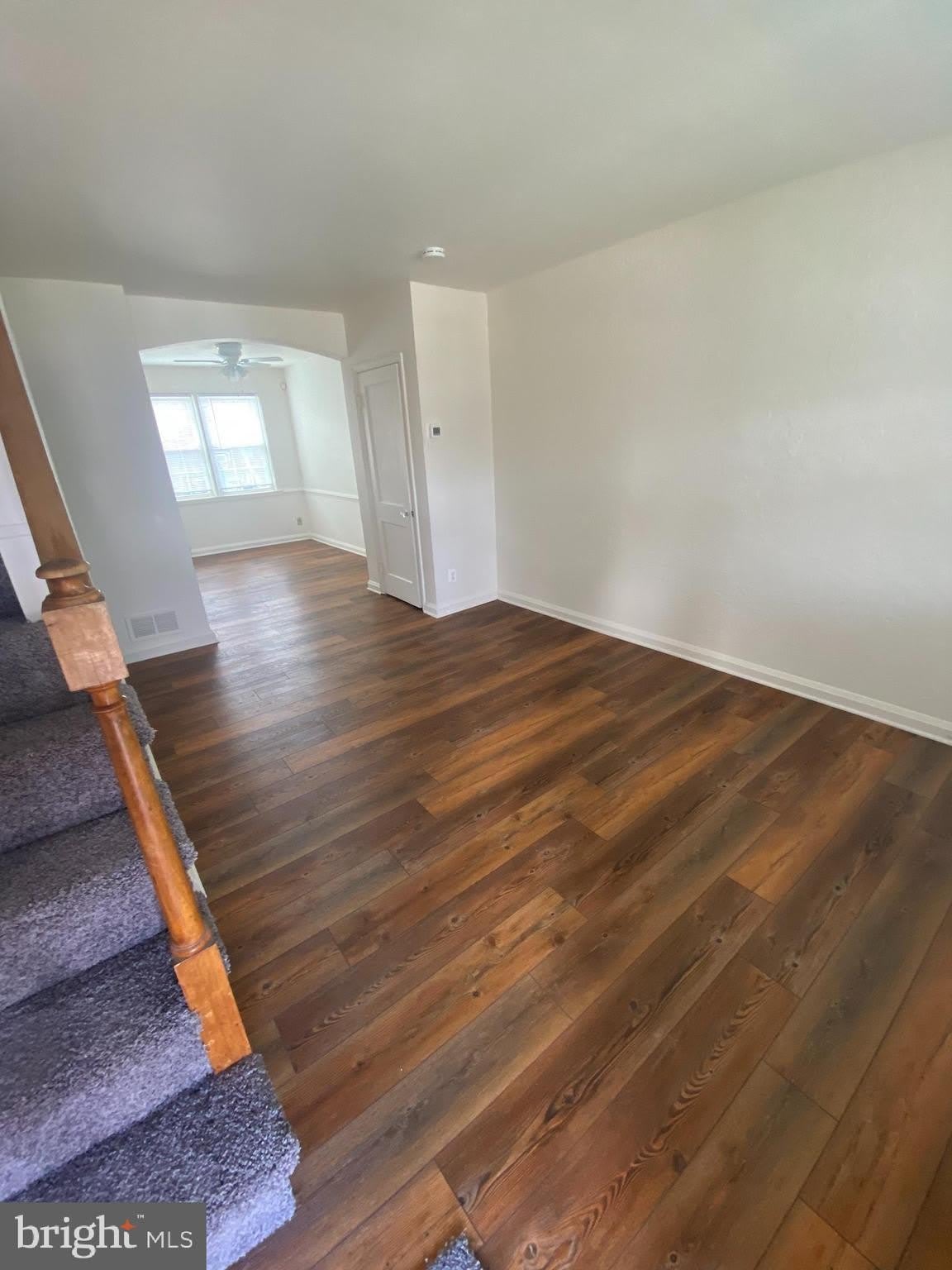6821 GOUGH Street – photo 3