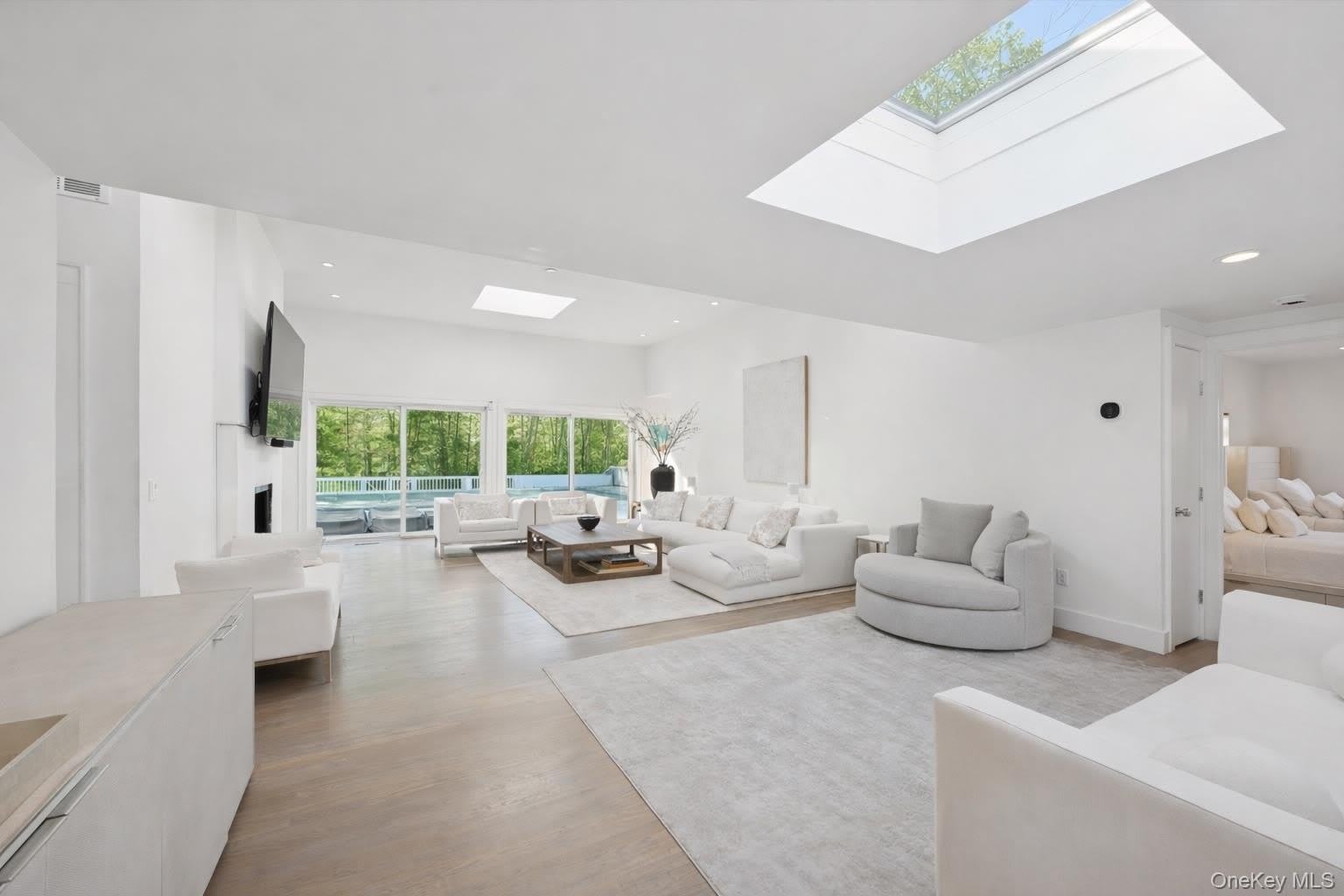 3 Southwood Lane – photo 3