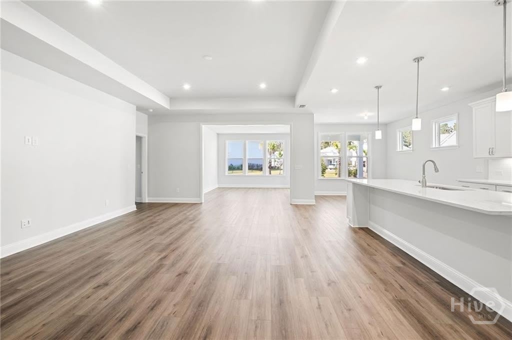 469 Monterey Loop – photo 5
