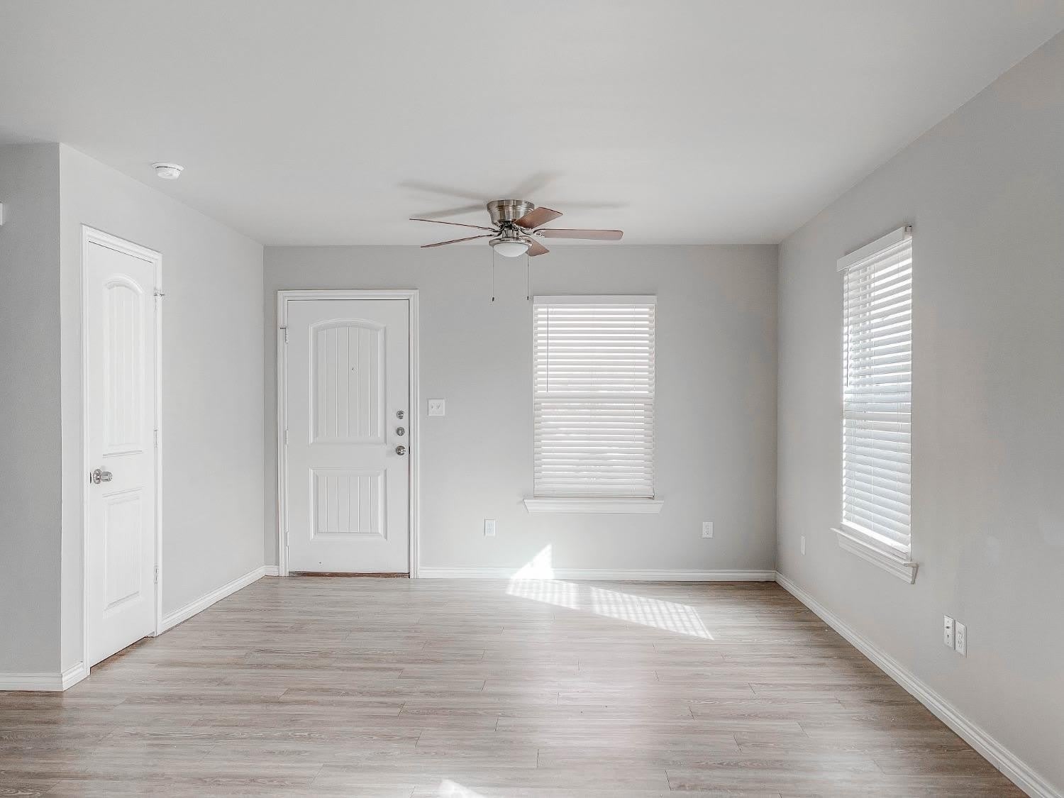 2406 Fir Avenue – photo 5
