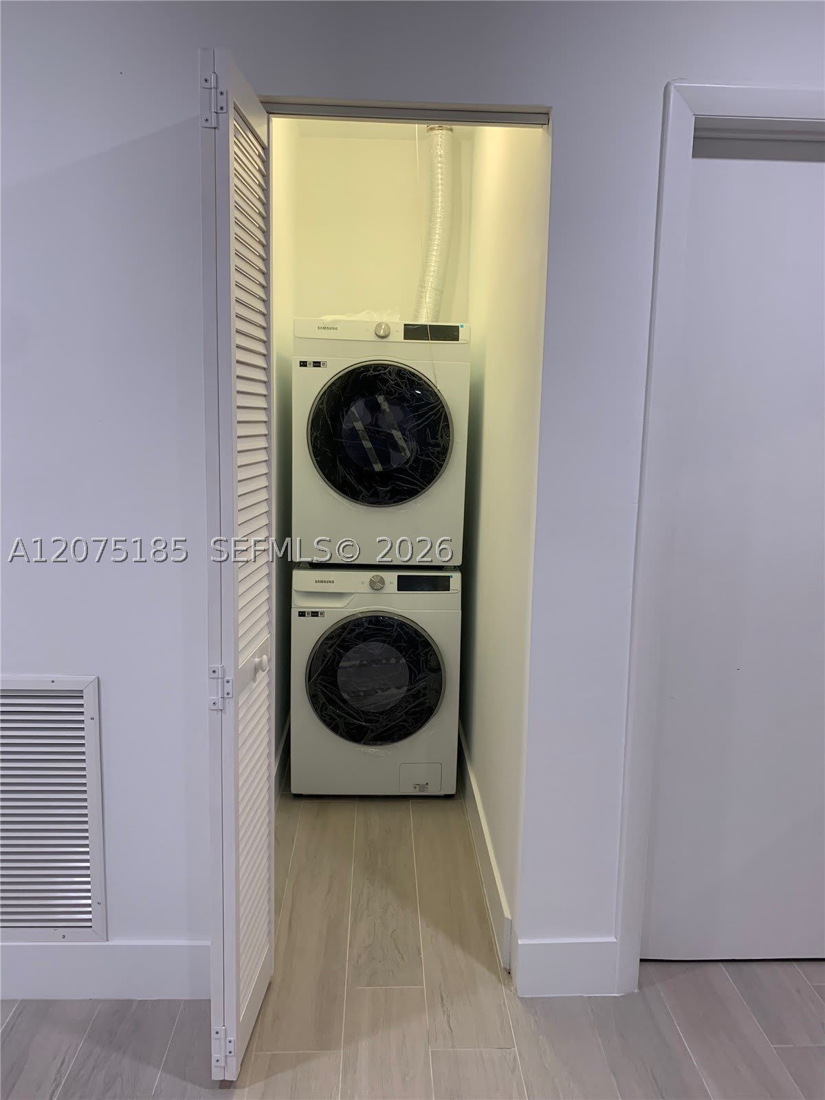 315 MAJORCA AV – photo 4