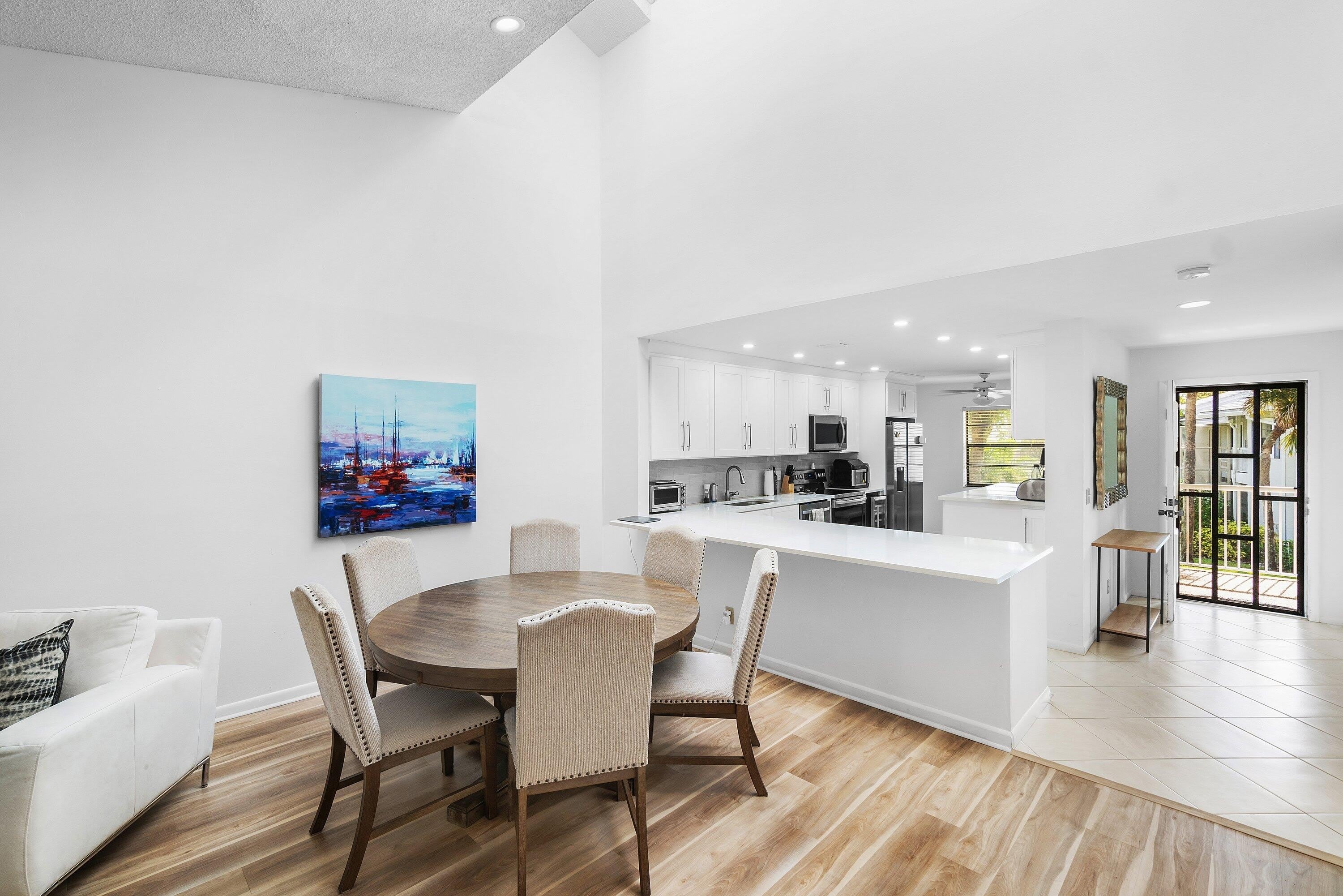 61 Eastgate Drive – photo 4