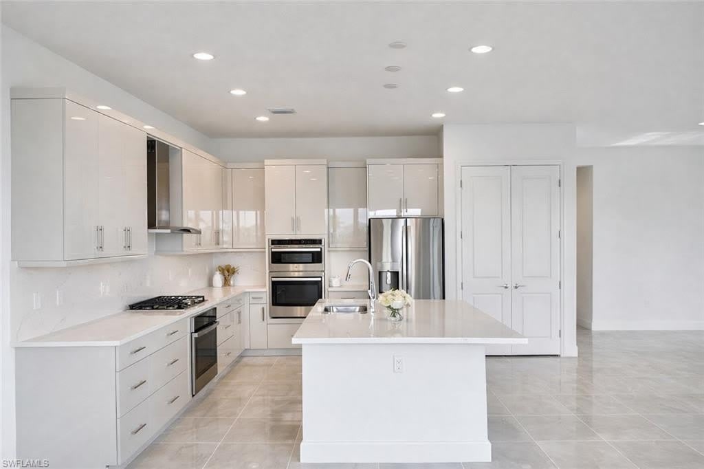 12770 Woodbury Dr – photo 4