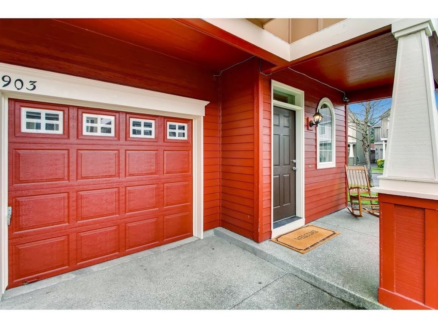 Beautiful 3 Bd 2 5 Ba Single Family Home Located In Hillsboro S Arbor Roses Community Spectacular Location – photo 4