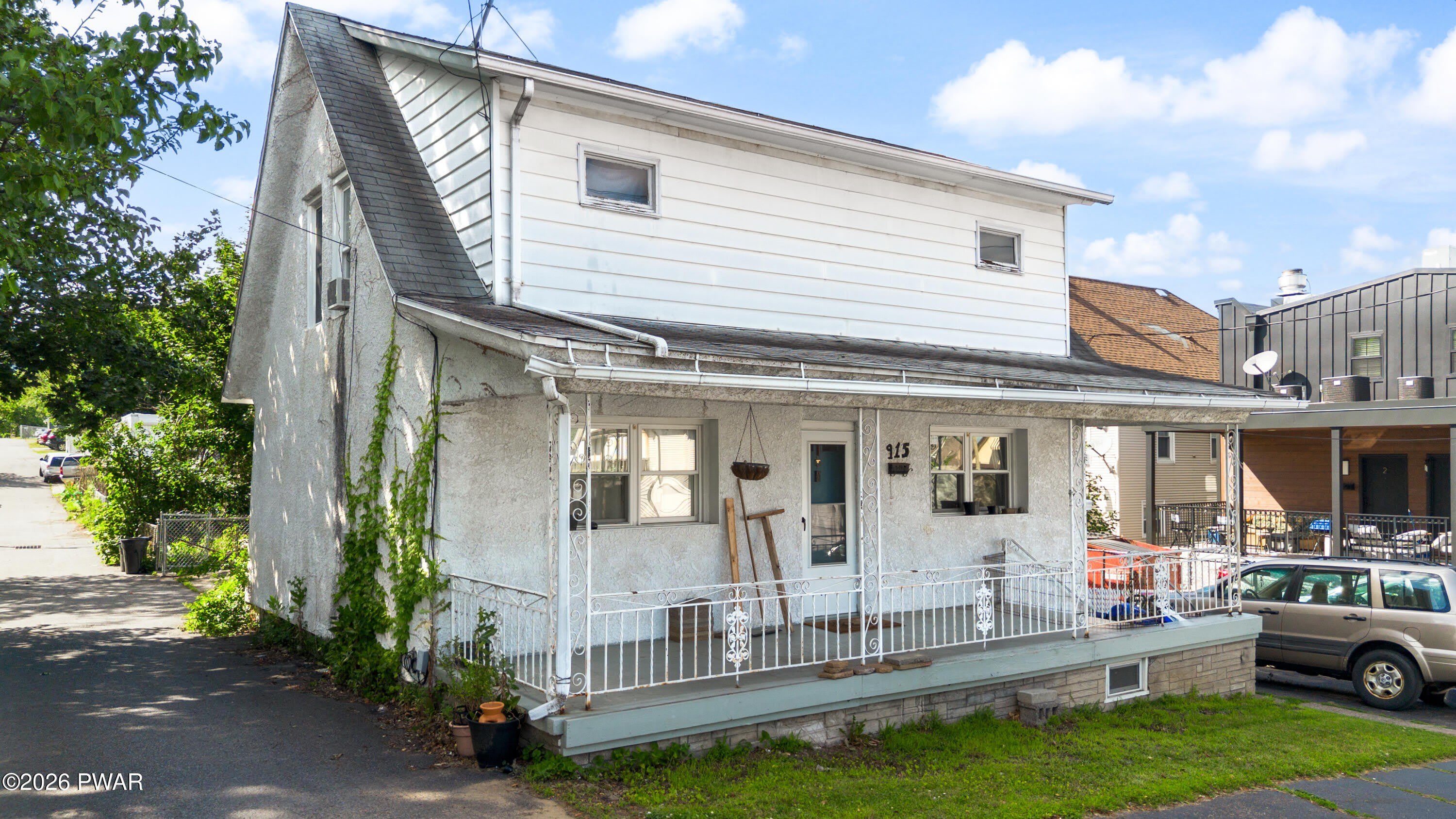 915 N Rebecca Avenue – photo 2