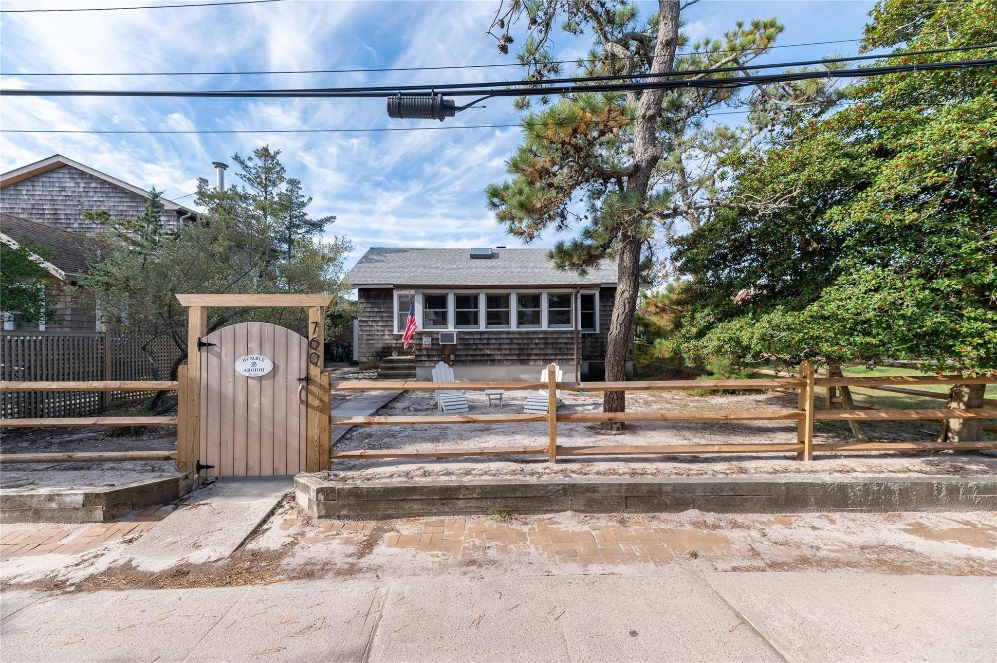 760 Surf Road – photo 2