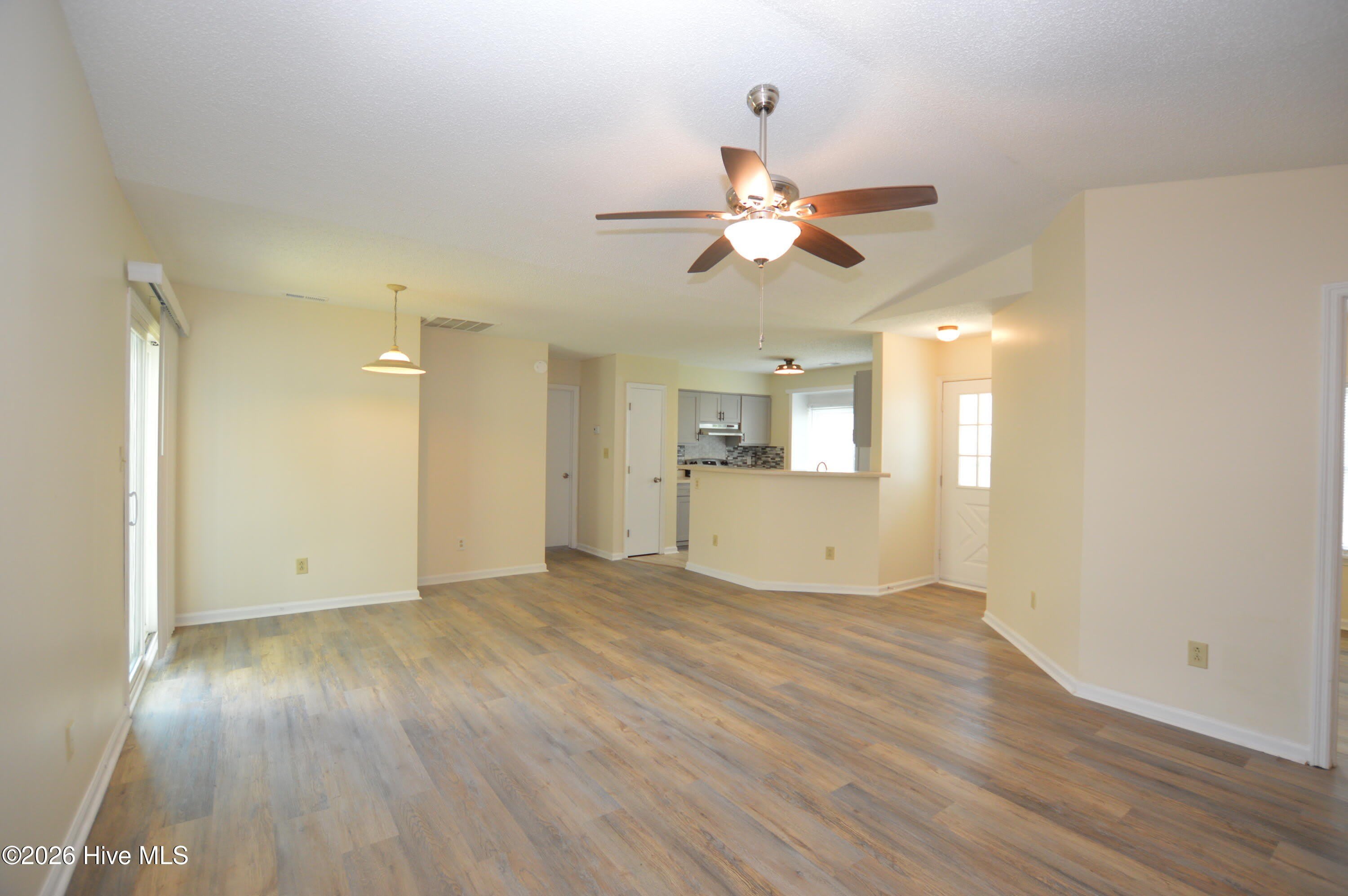 3011 Foxhorn Road – photo 5