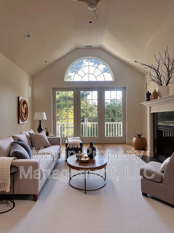 410 Salem Street – photo 2