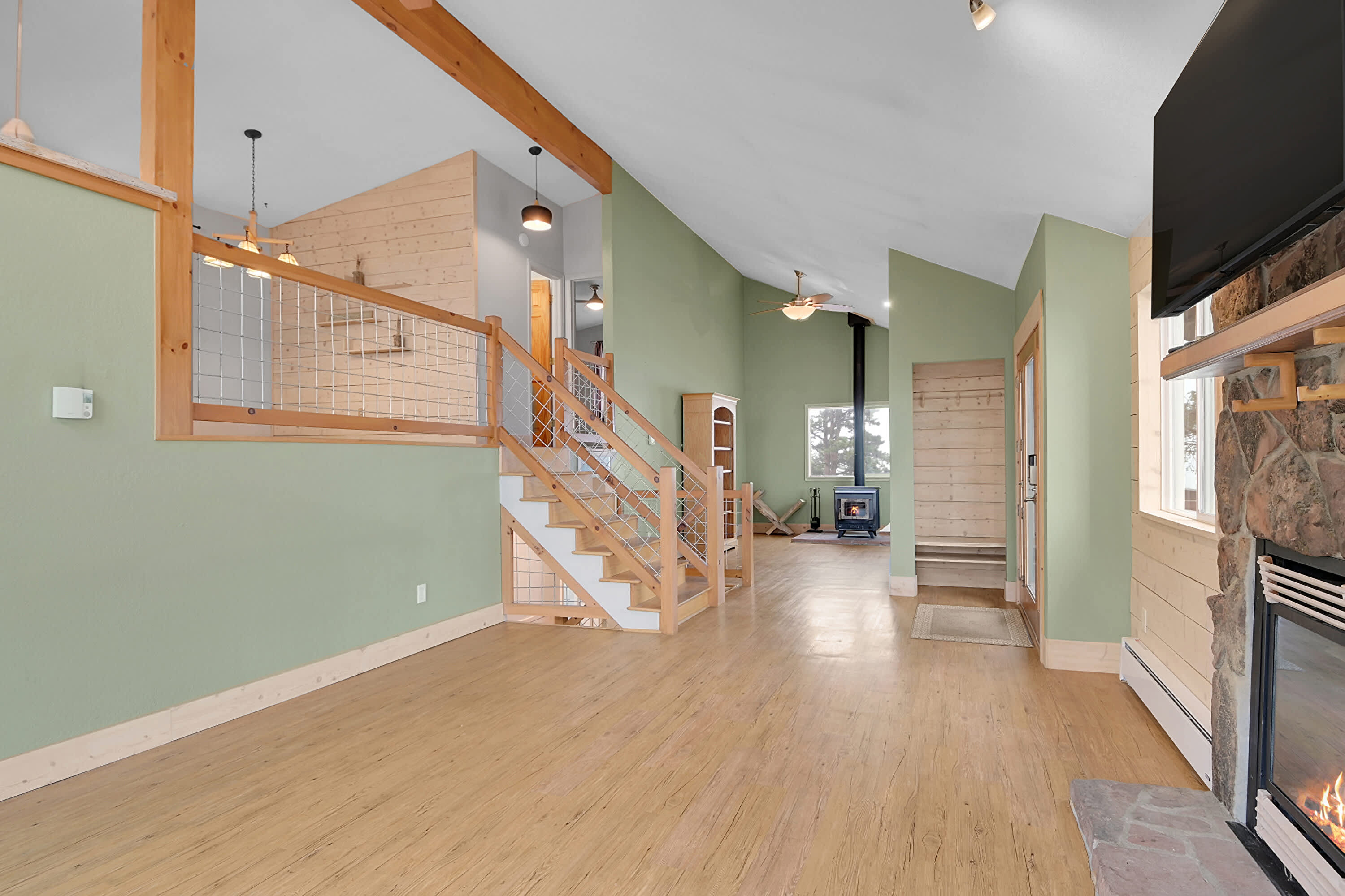 1243 Hyland Drive – photo 5