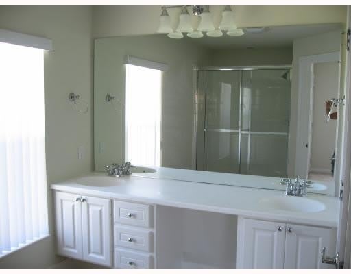 1176 Pinewood Lake Court – photo 4