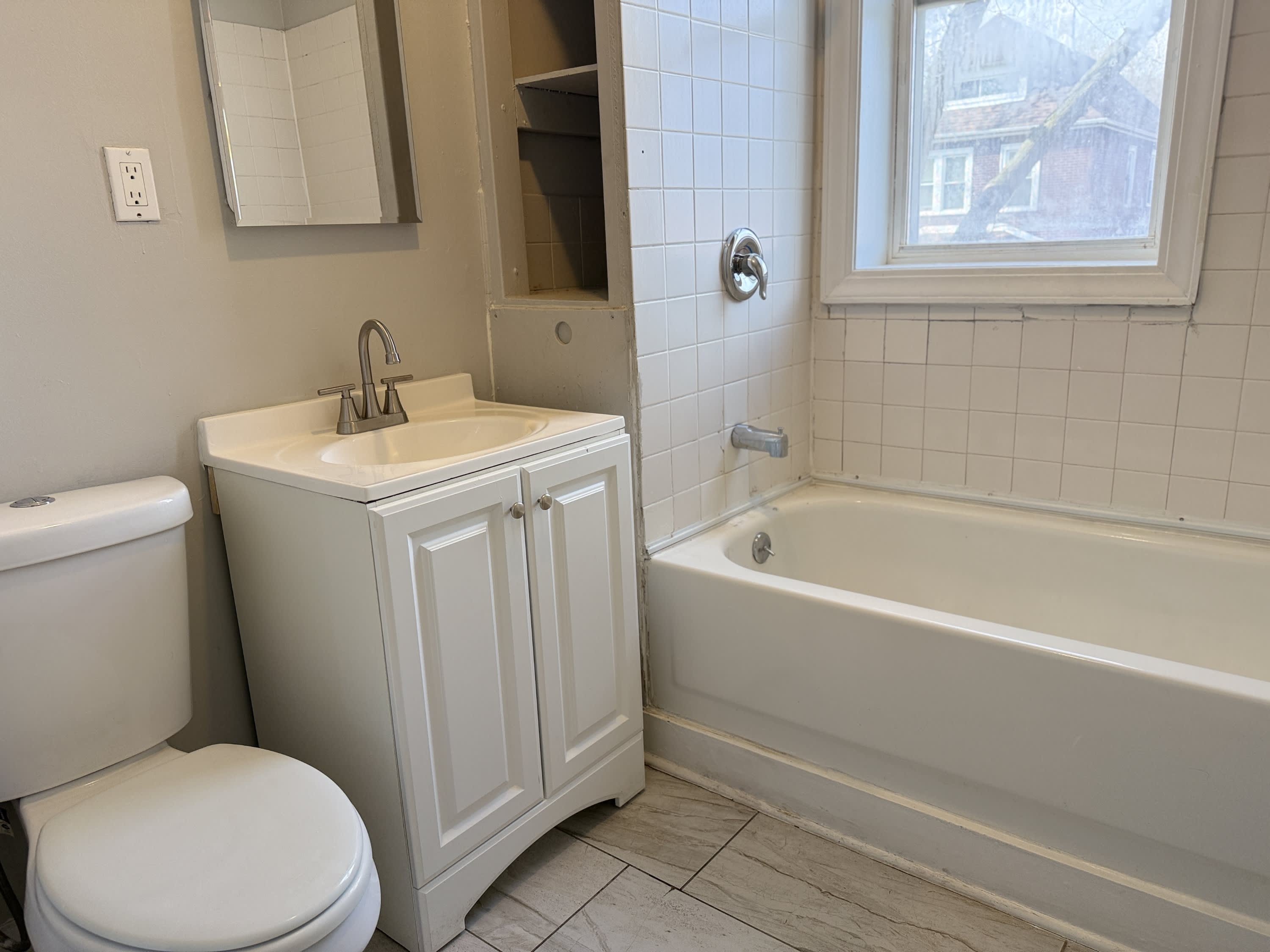 8401 S Muskegon – photo 3