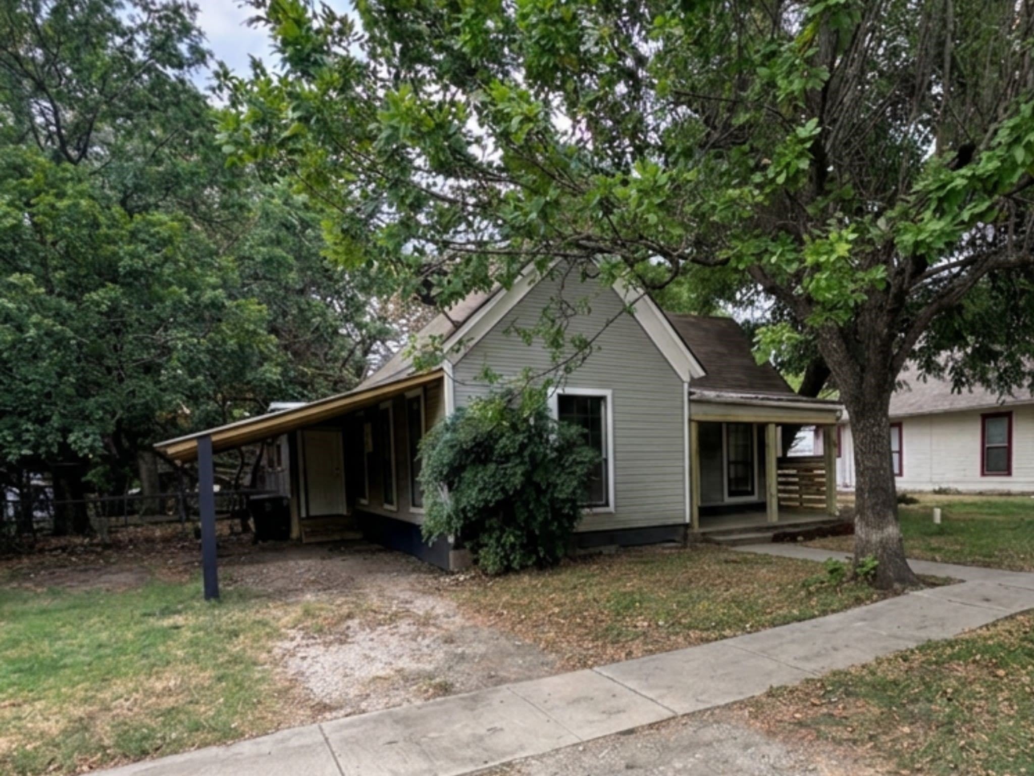 328 E High Street – photo 2