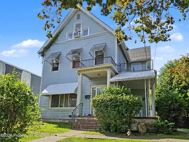 828 Cedar Avenue – photo 1