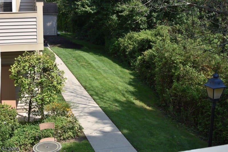 24 Sunrise Dr – photo 5
