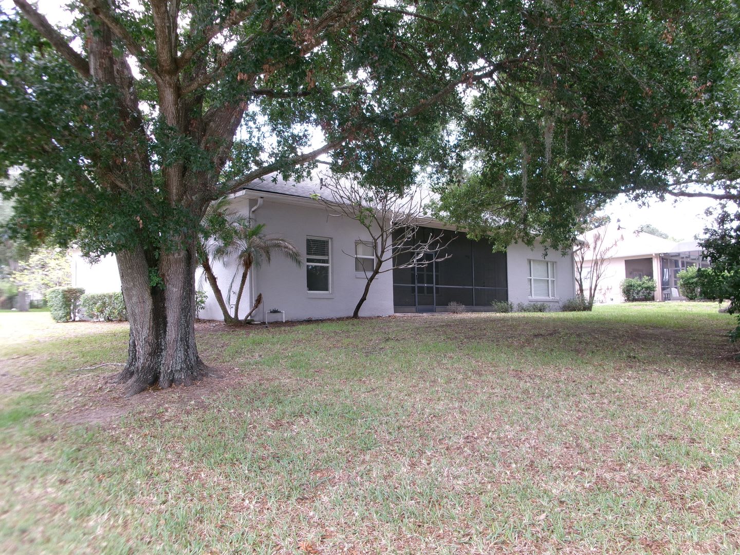 4/2 on corner lot w/lake access – photo 4