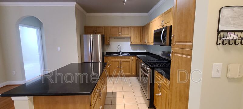 12937 Centre Park Cir – photo 4
