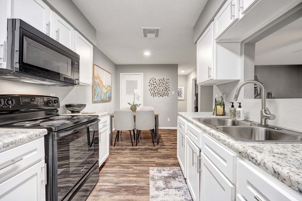 Spice Creek Apartments – photo 1