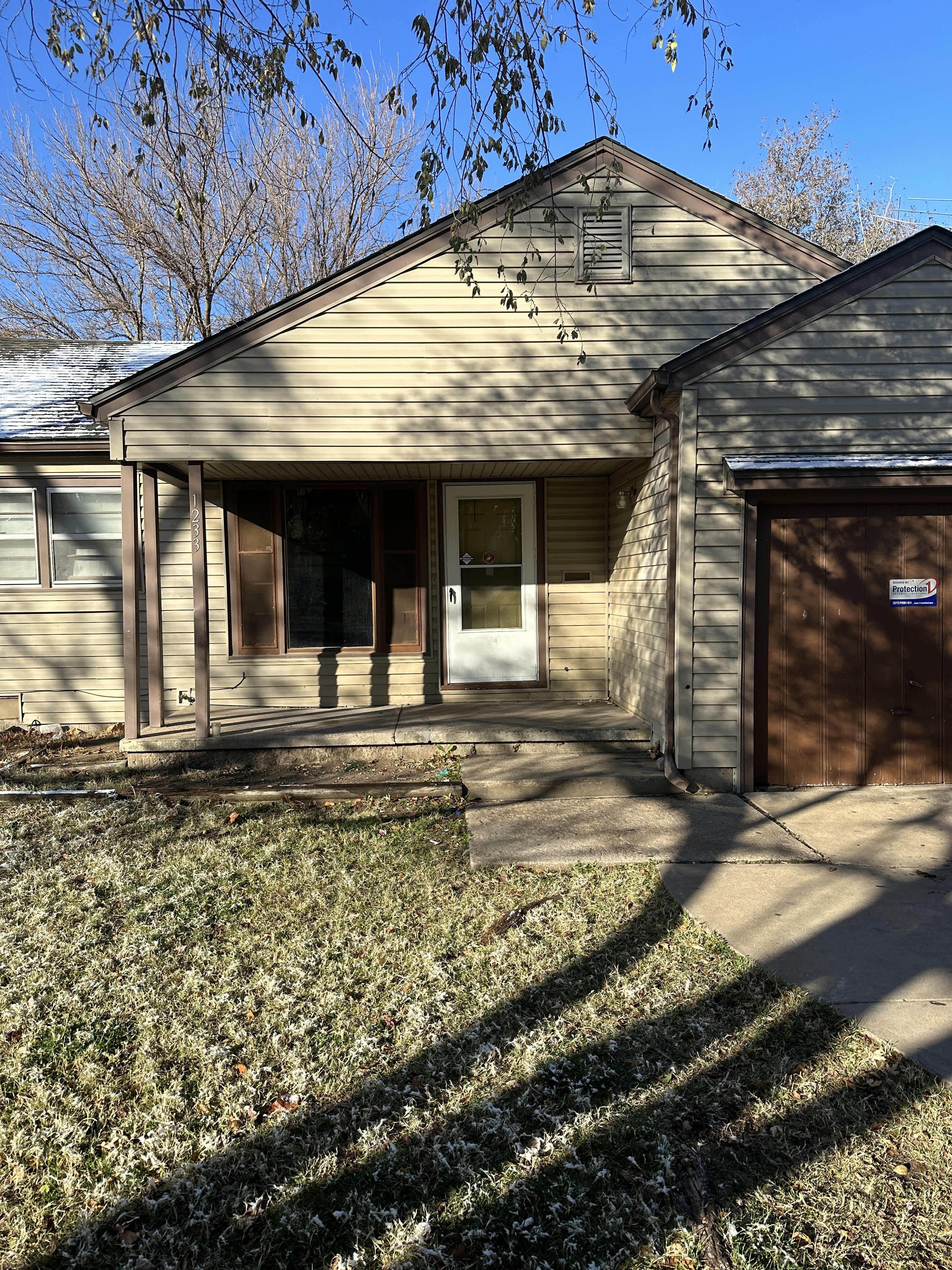 1233 N Pershing St – photo 1