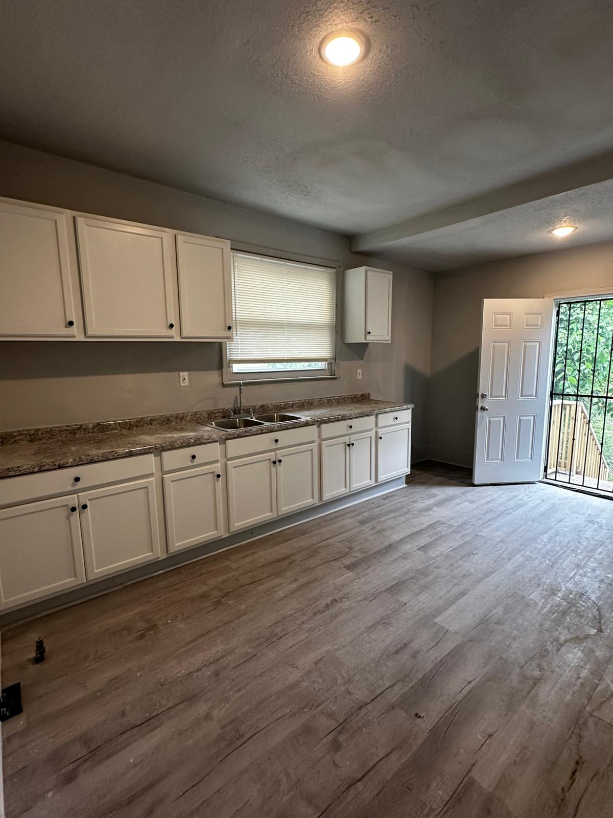 5409 Fischer Street – photo 4