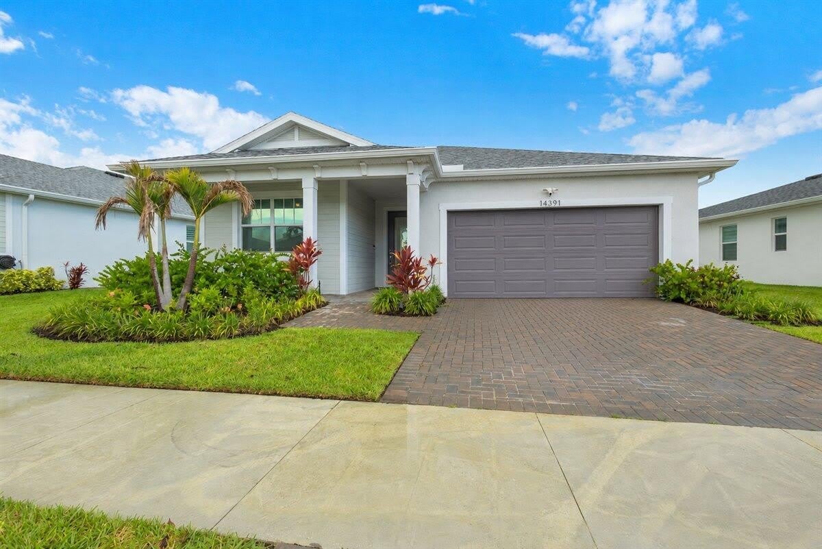 14391 SW Skye Drive – photo 3