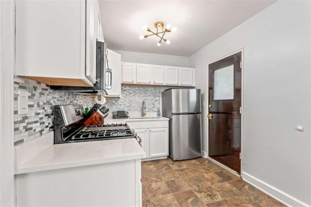1780 John Calvin Avenue – photo 4
